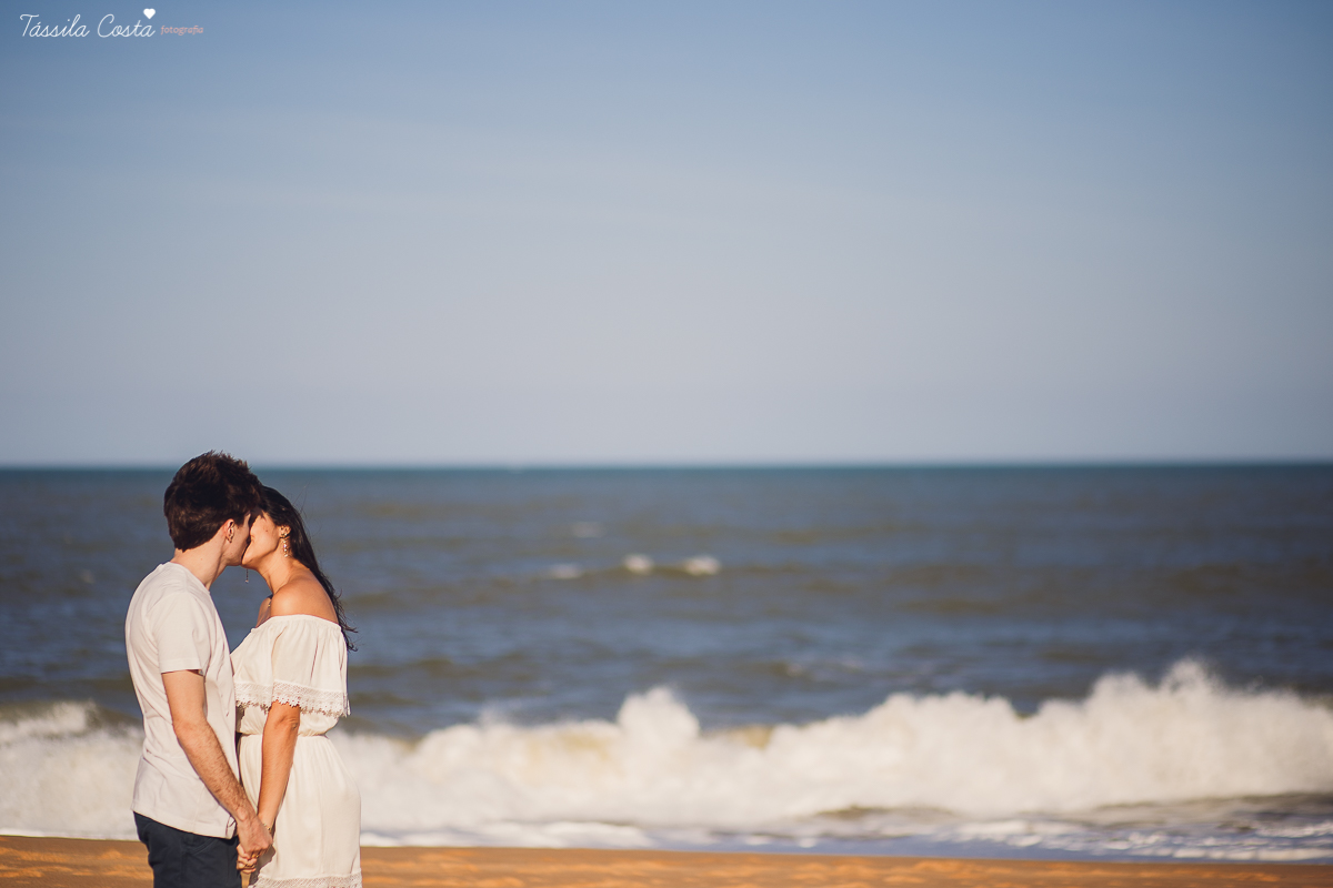 ensaio pré wedding em meio à natureza, noivos apaixonados, o casamento do ano, casamento de dia, casamento na praia, matara e allan, fotografia de tássila costa fotografia, dia lindo para fotos