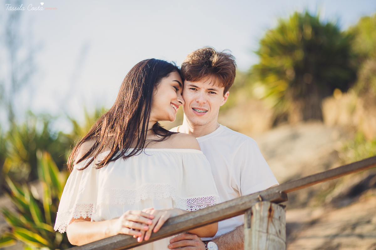 ensaio pré wedding em meio à natureza, noivos apaixonados, o casamento do ano, casamento de dia, casamento na praia, matara e allan, fotografia de tássila costa fotografia, dia lindo para fotos