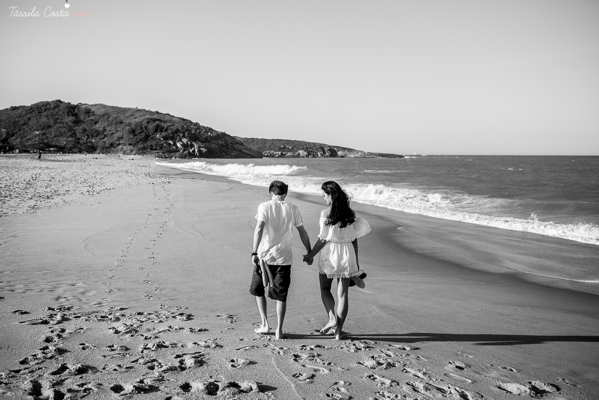 ensaio pré wedding em meio à natureza, noivos apaixonados, o casamento do ano, casamento de dia, casamento na praia, matara e allan, fotografia de tássila costa fotografia, dia lindo para fotos