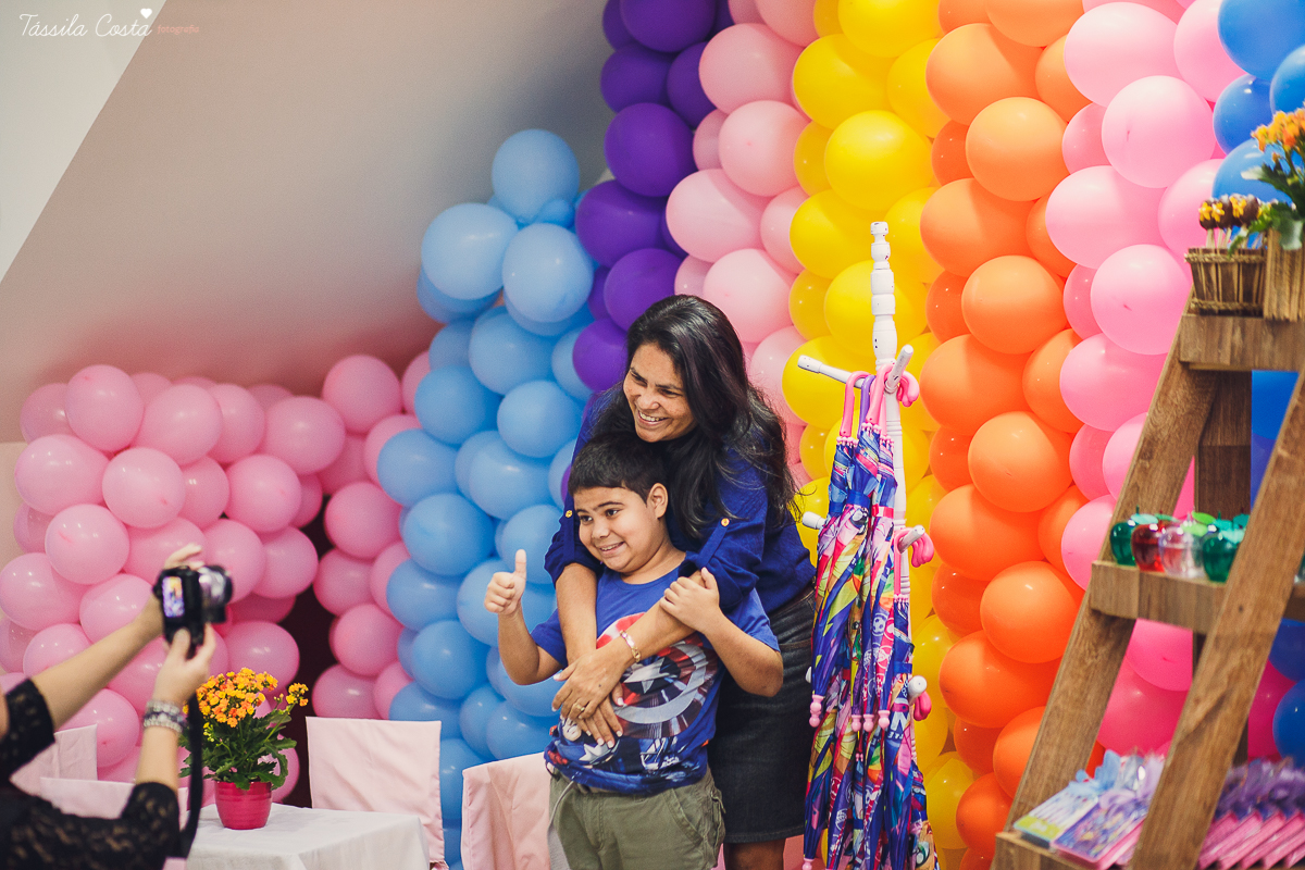 aniversário de 5 anos, da Gabriella, no cerimonial Ratimboom, em Campo Grande, Cariacica, cerimonial excelente para festa infantil, decoração de festa infantil super colorida