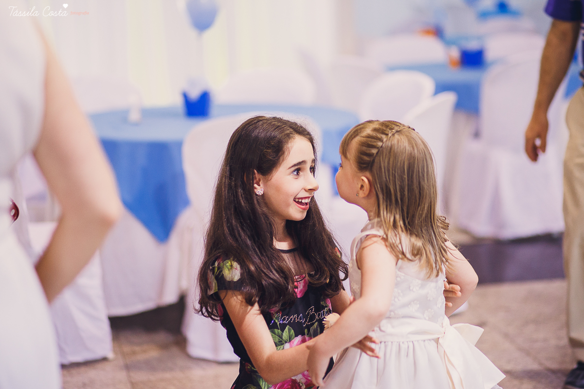 decoração no tema frozen, festa de 4 anos da Pietra, no cerimonial Pirlim Pim Pim, na pracinha de Jardim da Penha, festa de menina de 04 anos, tássila costa fotografia, festa de menina, vix es