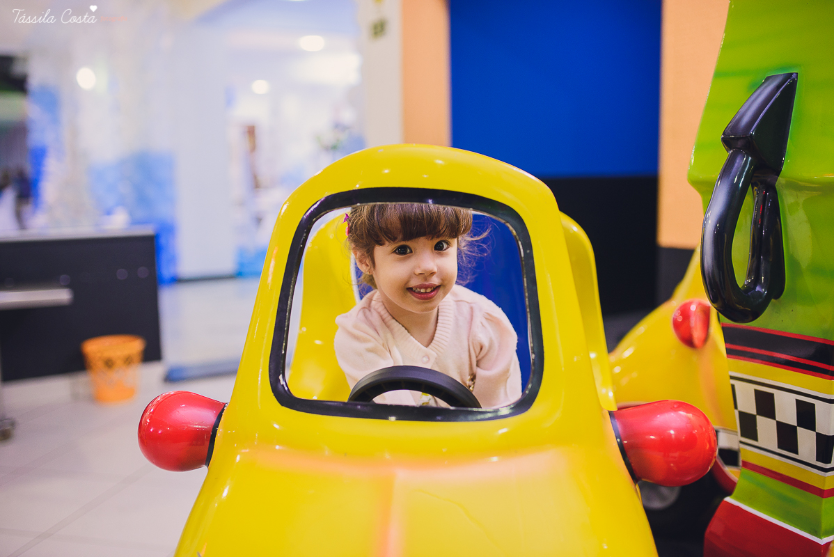 decoração no tema frozen, festa de 4 anos da Pietra, no cerimonial Pirlim Pim Pim, na pracinha de Jardim da Penha, festa de menina de 04 anos, tássila costa fotografia, festa de menina, vix es