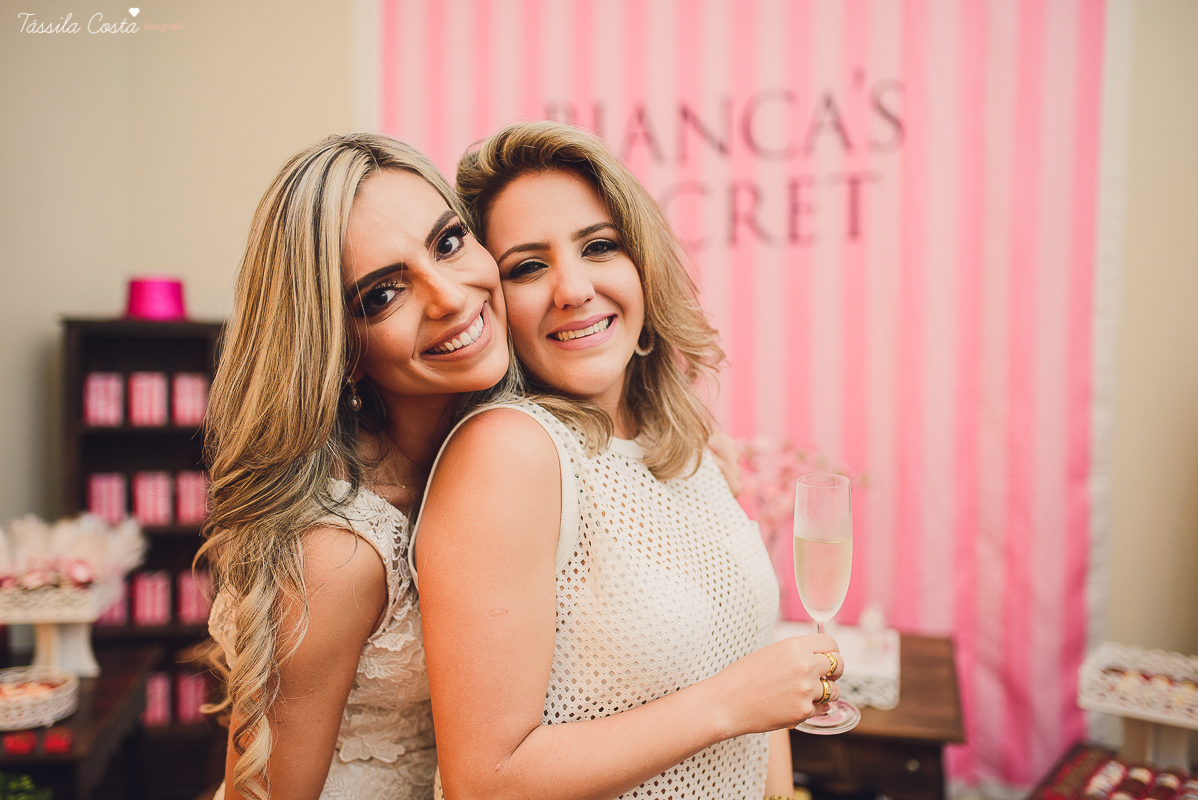 decoração personalizada para chá de lingerie, da noiva bianca, amei fotografar um chá de lingerie com várias brincadeiras e super animado, tássila fotografia