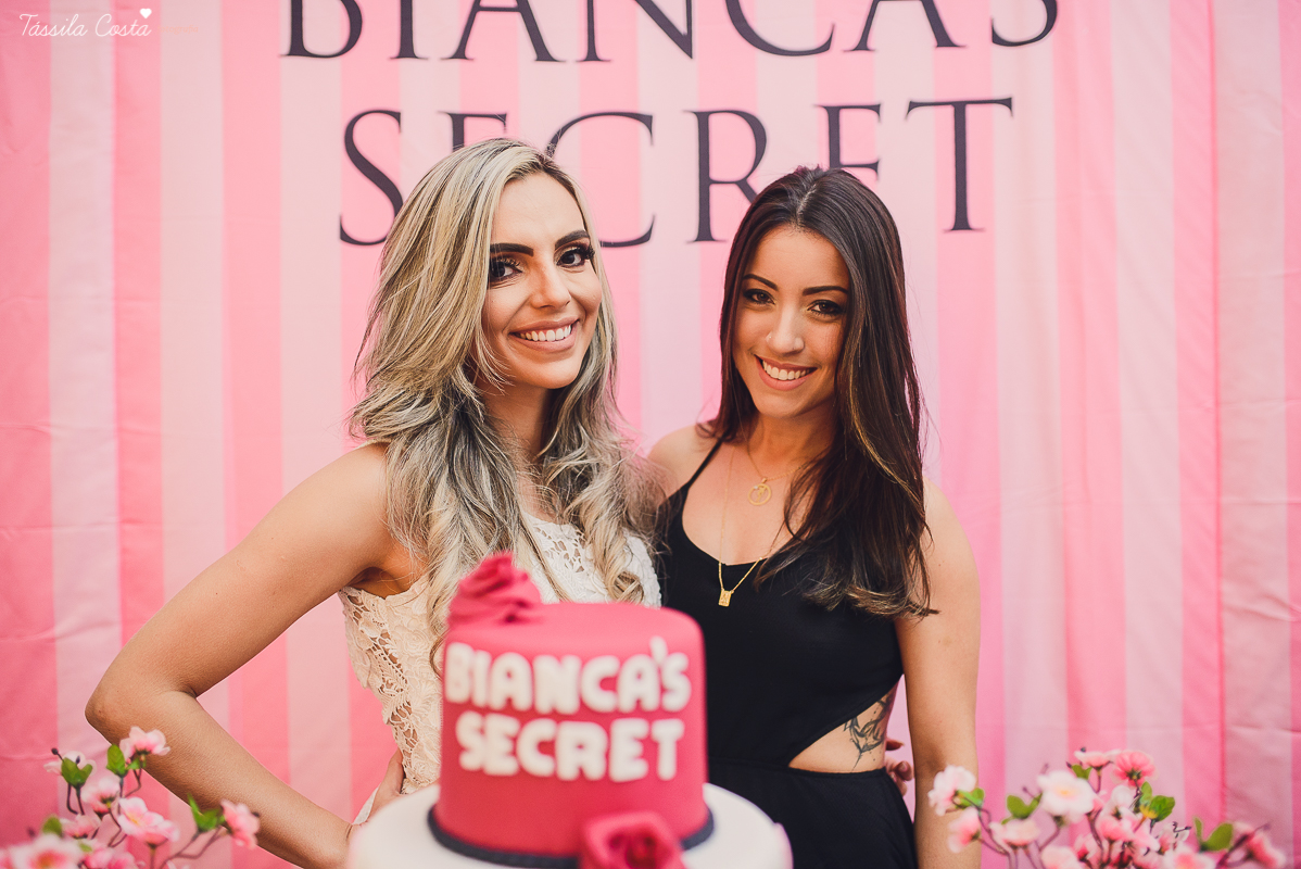 decoração personalizada para chá de lingerie, da noiva bianca, amei fotografar um chá de lingerie com várias brincadeiras e super animado, tássila fotografia