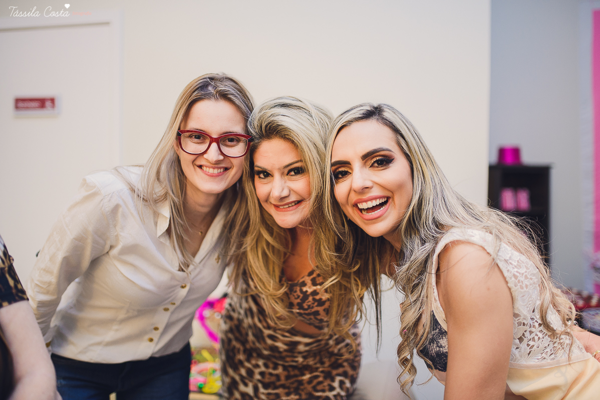 decoração personalizada para chá de lingerie, da noiva bianca, amei fotografar um chá de lingerie com várias brincadeiras e super animado, tássila fotografia