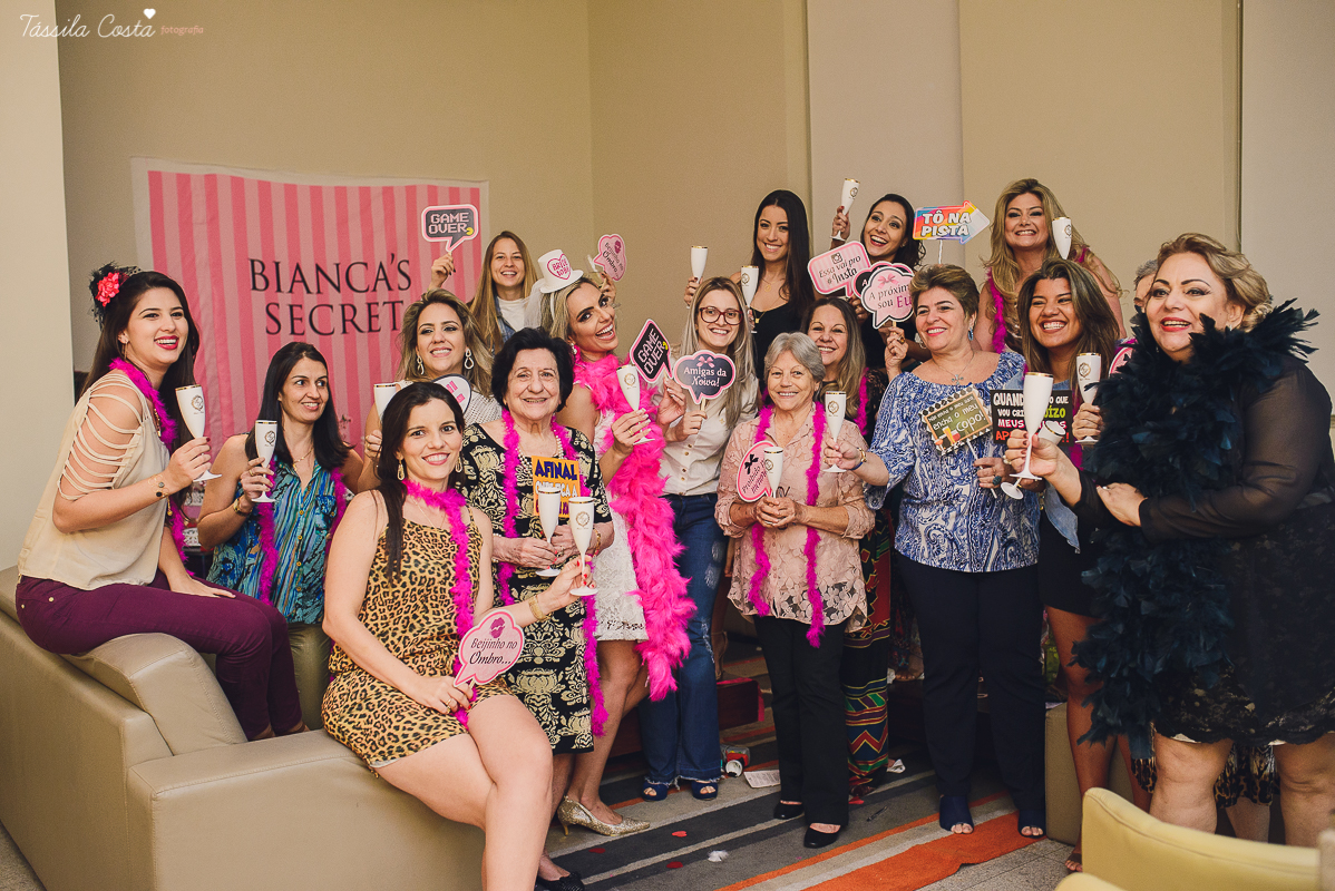 decoração personalizada para chá de lingerie, da noiva bianca, amei fotografar um chá de lingerie com várias brincadeiras e super animado, tássila fotografia