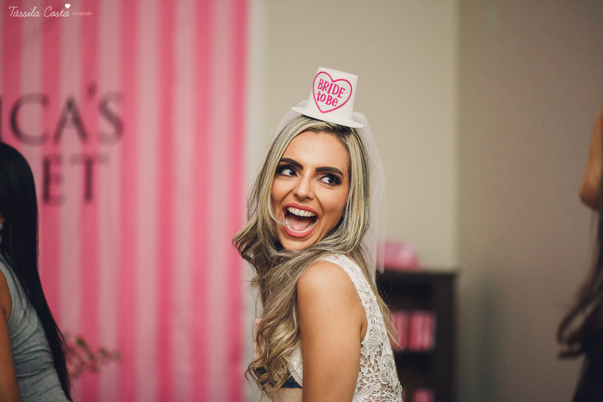 decoração personalizada para chá de lingerie, da noiva bianca, amei fotografar um chá de lingerie com várias brincadeiras e super animado, tássila fotografia