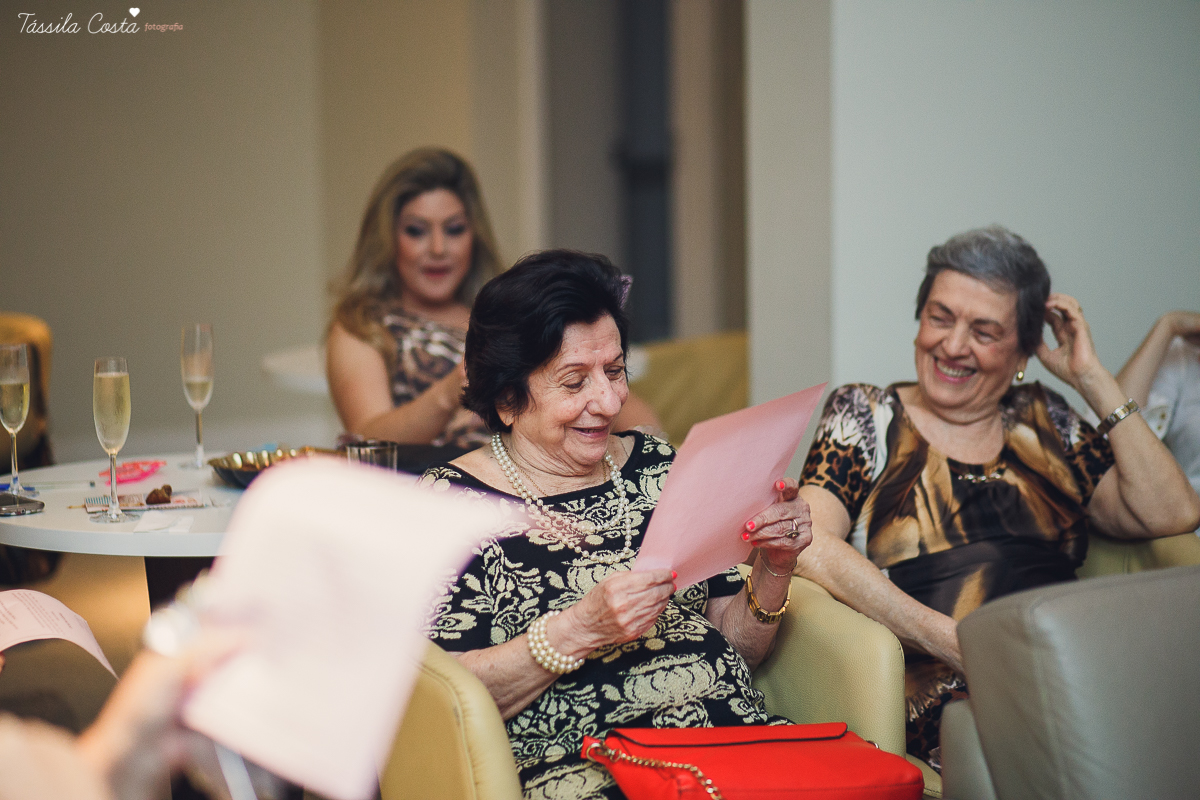 decoração personalizada para chá de lingerie, da noiva bianca, amei fotografar um chá de lingerie com várias brincadeiras e super animado, tássila fotografia