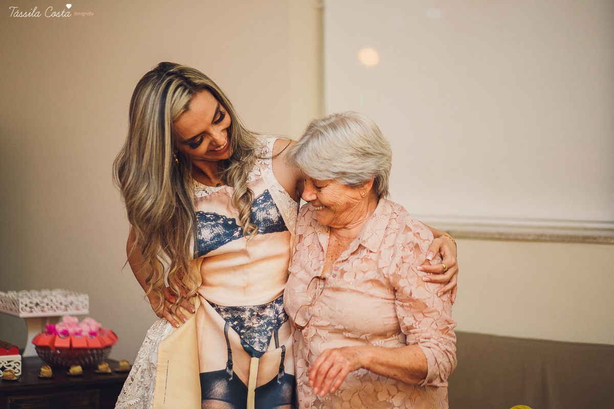 decoração personalizada para chá de lingerie, da noiva bianca, amei fotografar um chá de lingerie com várias brincadeiras e super animado, tássila fotografia