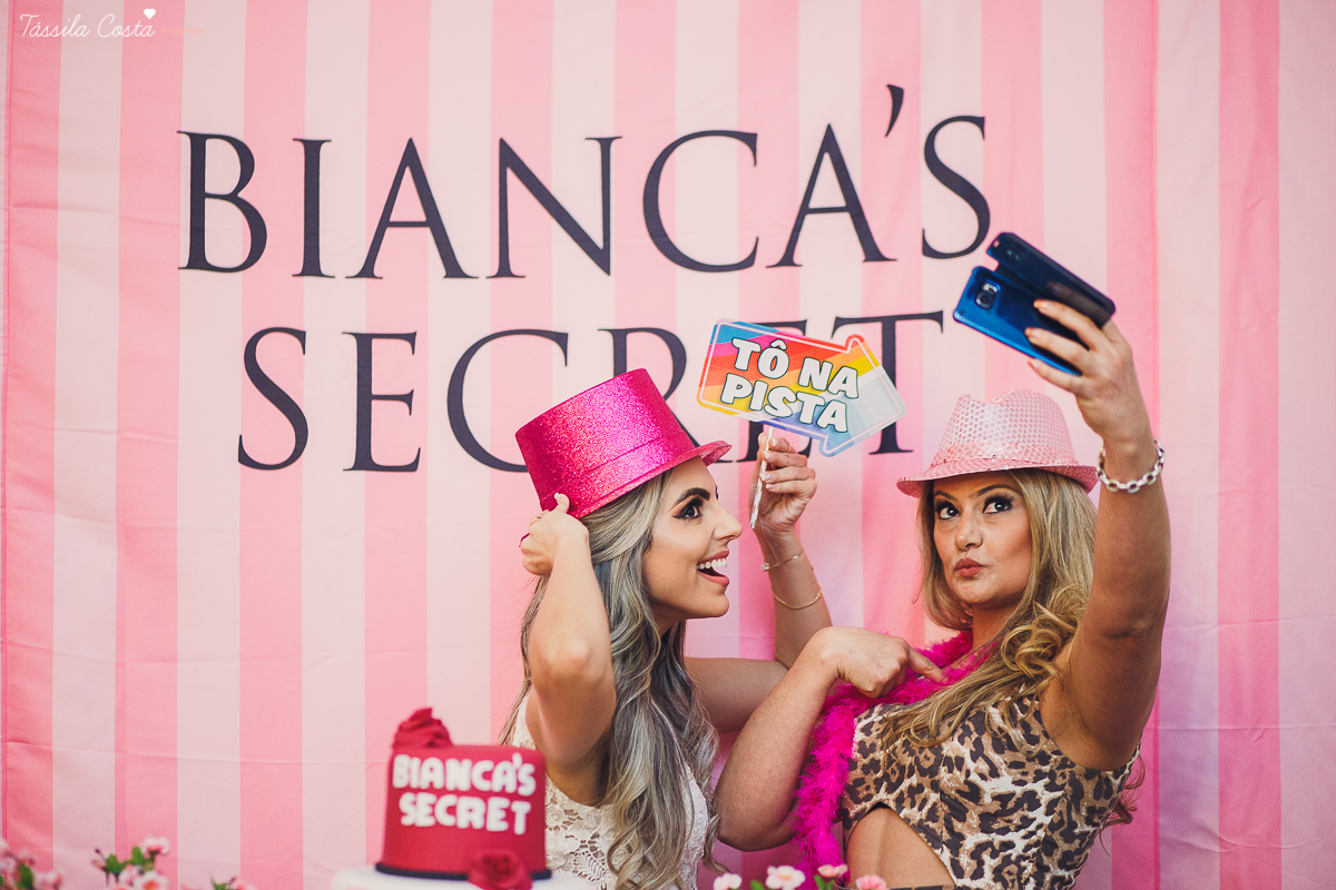 decoração personalizada para chá de lingerie, da noiva bianca, amei fotografar um chá de lingerie com várias brincadeiras e super animado, tássila fotografia