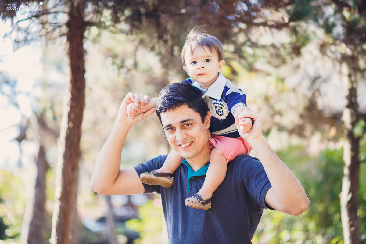 fotos de gestante em Pedra Azul es, família completa, fotos de família em pedra azul, lugares lindos para fotografar em pedra azul, gestação, grávida em vix es