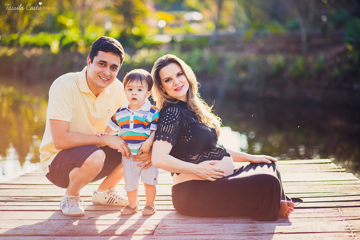 fotos de gestante em Pedra Azul es, família completa, fotos de família em pedra azul, lugares lindos para fotografar em pedra azul, gestação, grávida em vix es