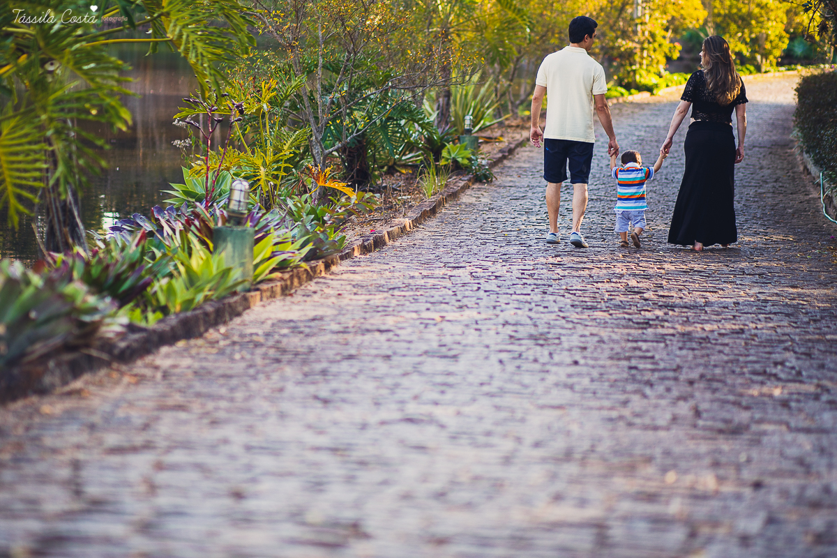 fotos de gestante em Pedra Azul es, família completa, fotos de família em pedra azul, lugares lindos para fotografar em pedra azul, gestação, grávida em vix es