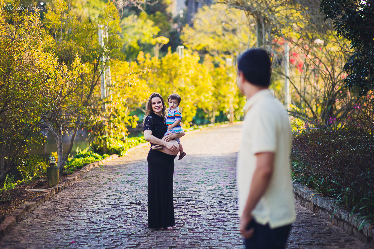 fotos de gestante em Pedra Azul es, família completa, fotos de família em pedra azul, lugares lindos para fotografar em pedra azul, gestação, grávida em vix es