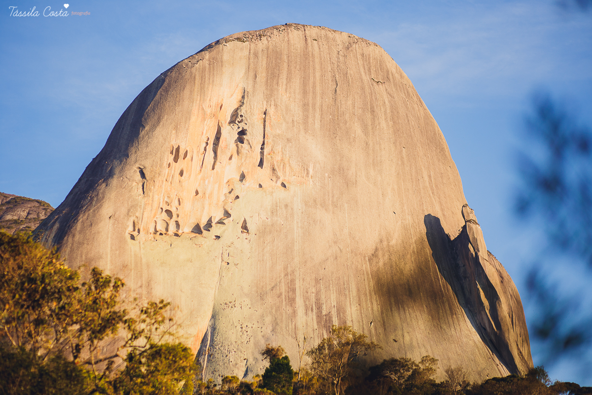 fotos de gestante em Pedra Azul es, família completa, fotos de família em pedra azul, lugares lindos para fotografar em pedra azul, gestação, grávida em vix es