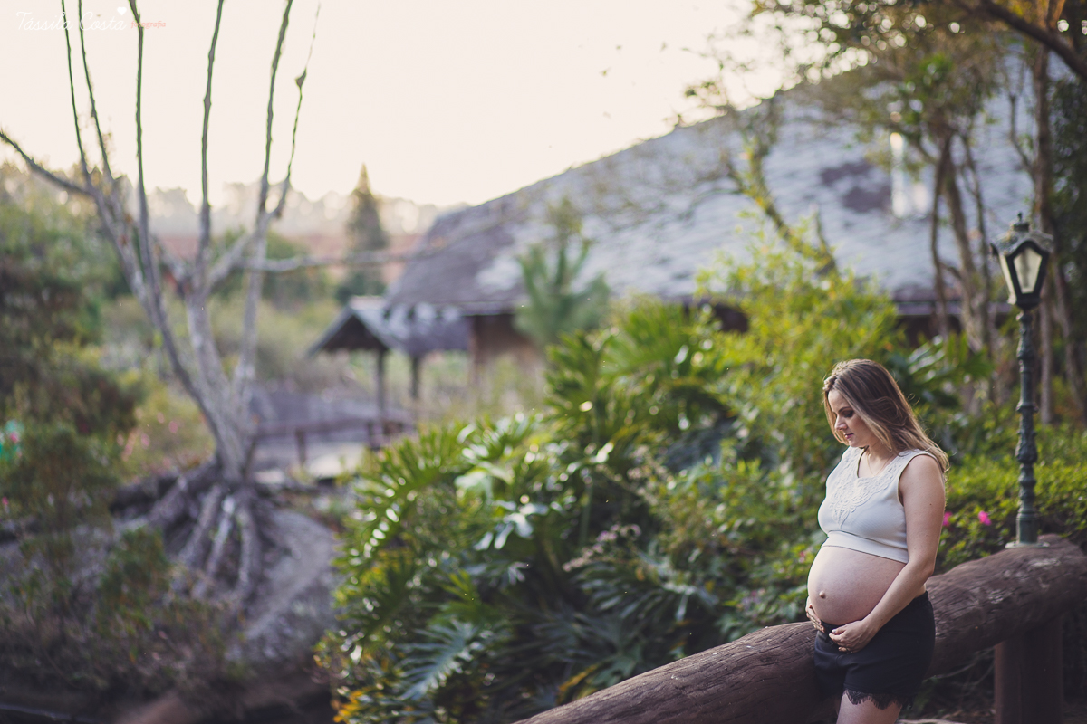fotos de gestante em Pedra Azul es, família completa, fotos de família em pedra azul, lugares lindos para fotografar em pedra azul, gestação, grávida em vix es