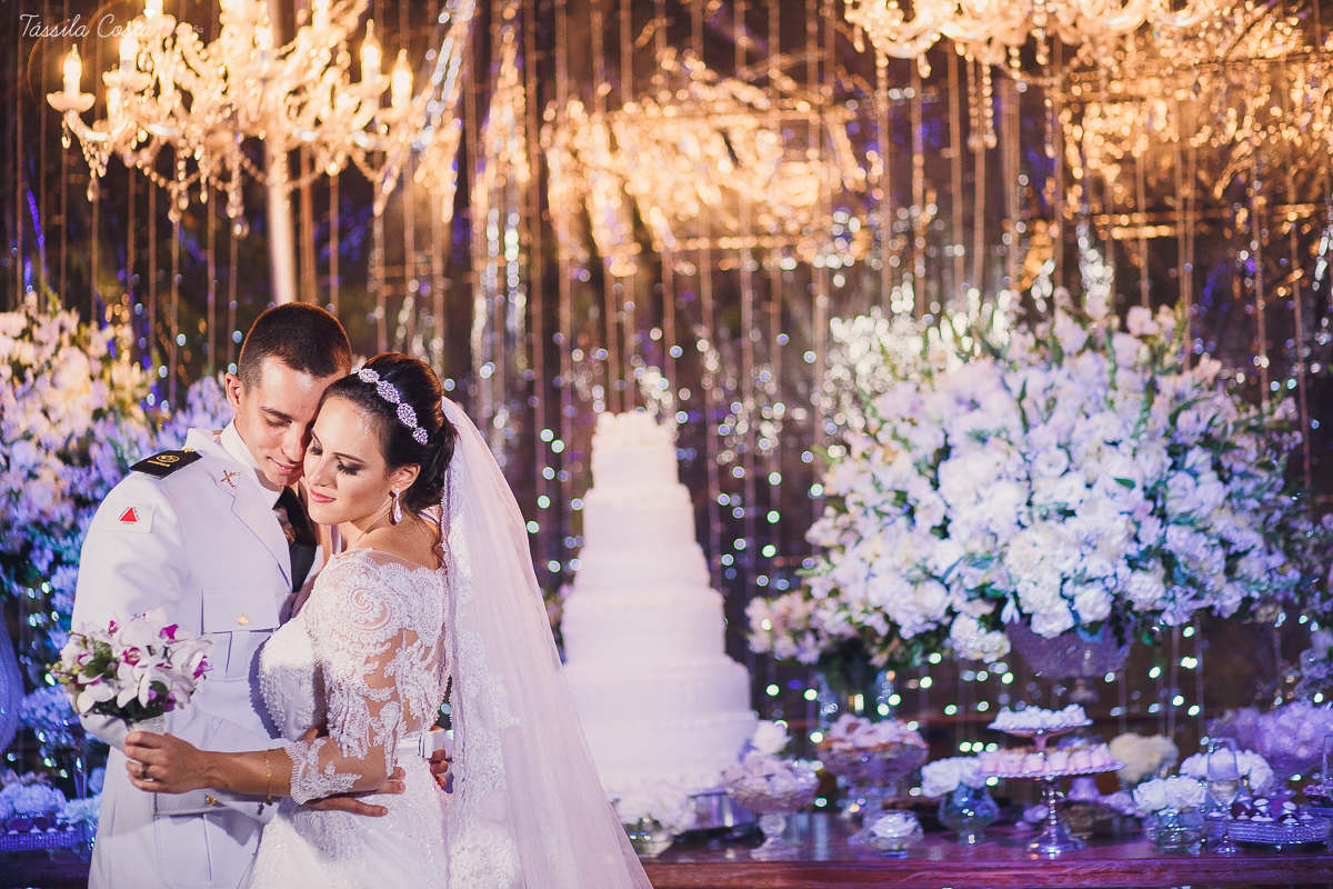 fotos de casamento realizado em Guarapari, litoral do Espírito Santo, sítio dos sonhos para fazer festa de casamento em Guarapari, noivos lindos e apaixonados, fotografia de casamento vitória es