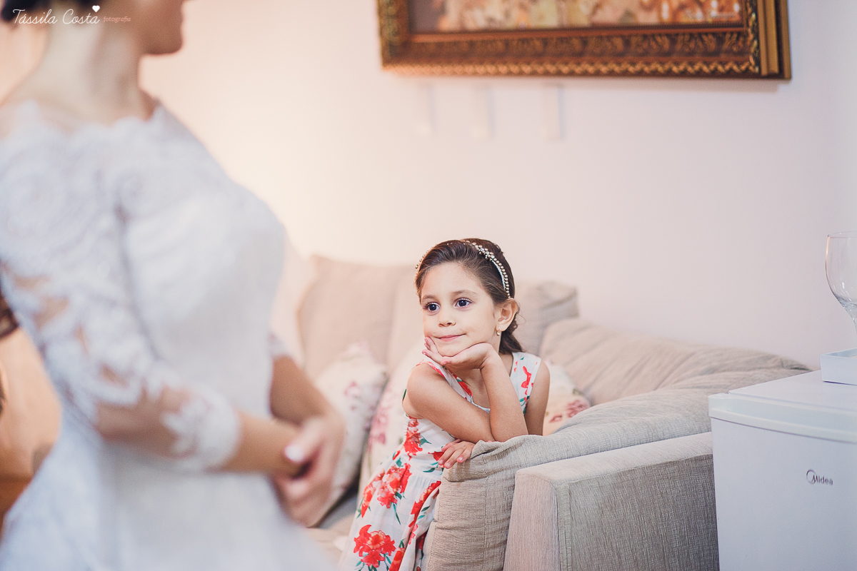 fotos de casamento realizado em Guarapari, litoral do Espírito Santo, sítio dos sonhos para fazer festa de casamento em Guarapari, noivos lindos e apaixonados, fotografia de casamento vitória es