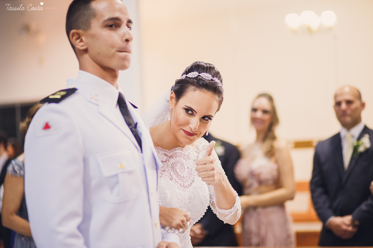 fotos de casamento realizado em Guarapari, litoral do Espírito Santo, sítio dos sonhos para fazer festa de casamento em Guarapari, noivos lindos e apaixonados, fotografia de casamento vitória es