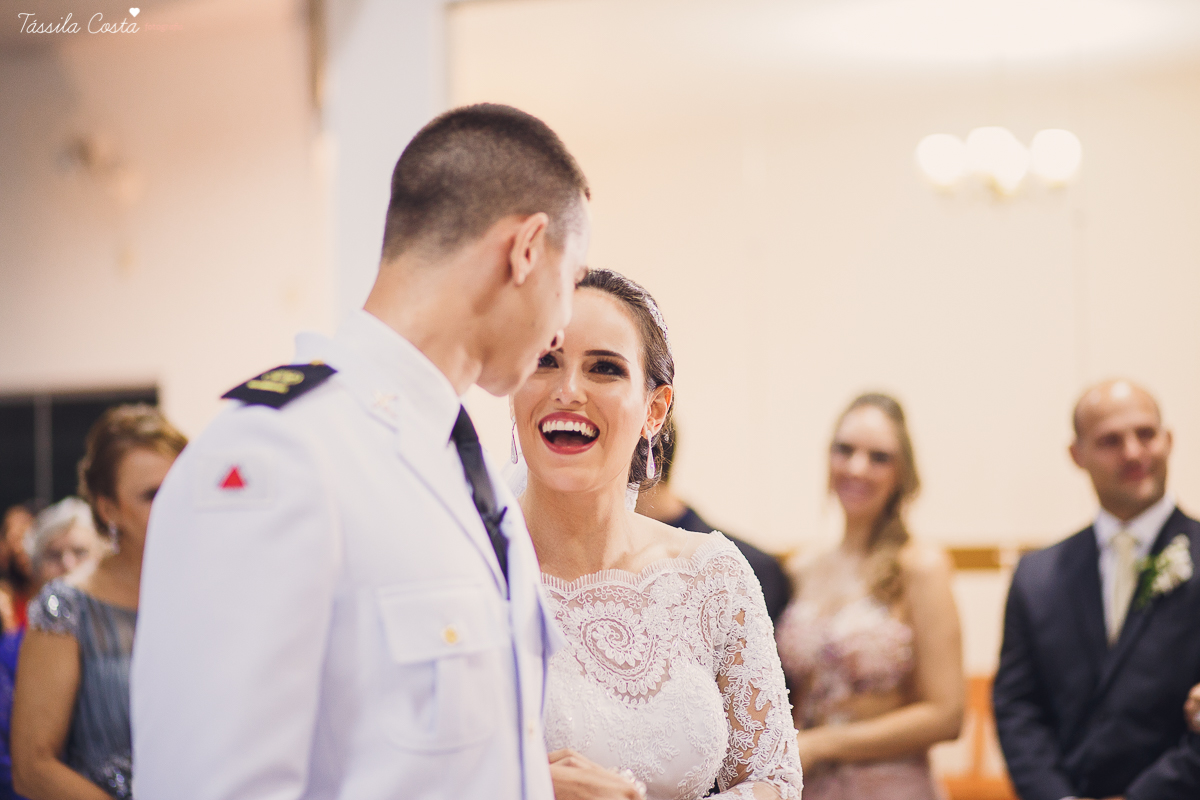 fotos de casamento realizado em Guarapari, litoral do Espírito Santo, sítio dos sonhos para fazer festa de casamento em Guarapari, noivos lindos e apaixonados, fotografia de casamento vitória es