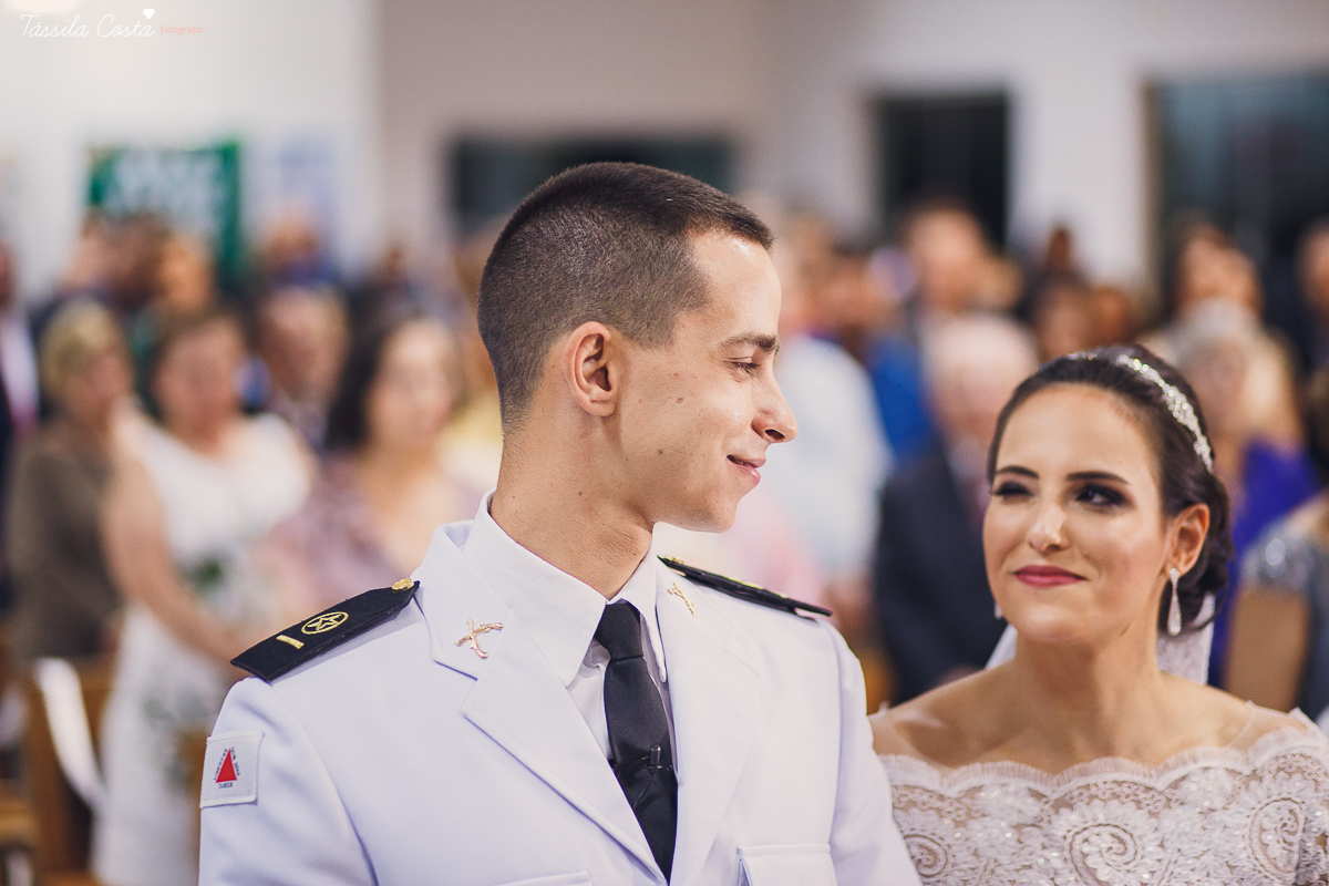 fotos de casamento realizado em Guarapari, litoral do Espírito Santo, sítio dos sonhos para fazer festa de casamento em Guarapari, noivos lindos e apaixonados, fotografia de casamento vitória es