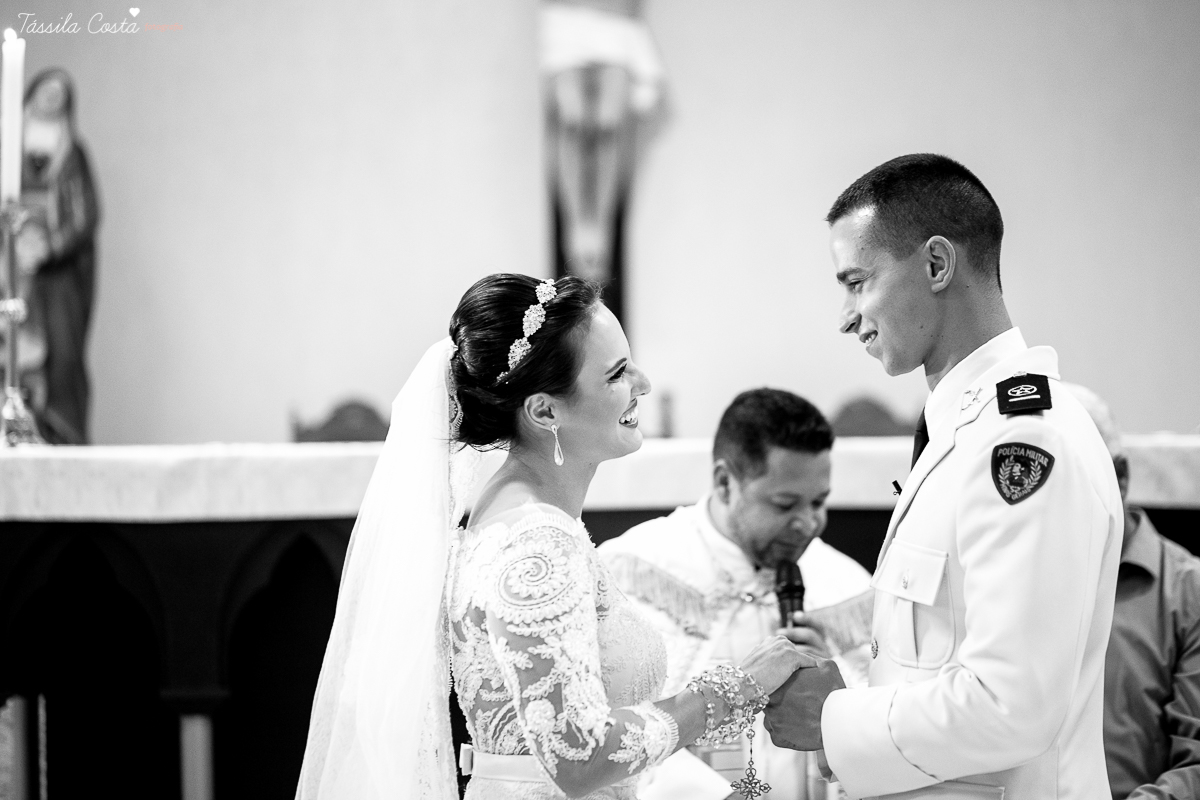 fotos de casamento realizado em Guarapari, litoral do Espírito Santo, sítio dos sonhos para fazer festa de casamento em Guarapari, noivos lindos e apaixonados, fotografia de casamento vitória es