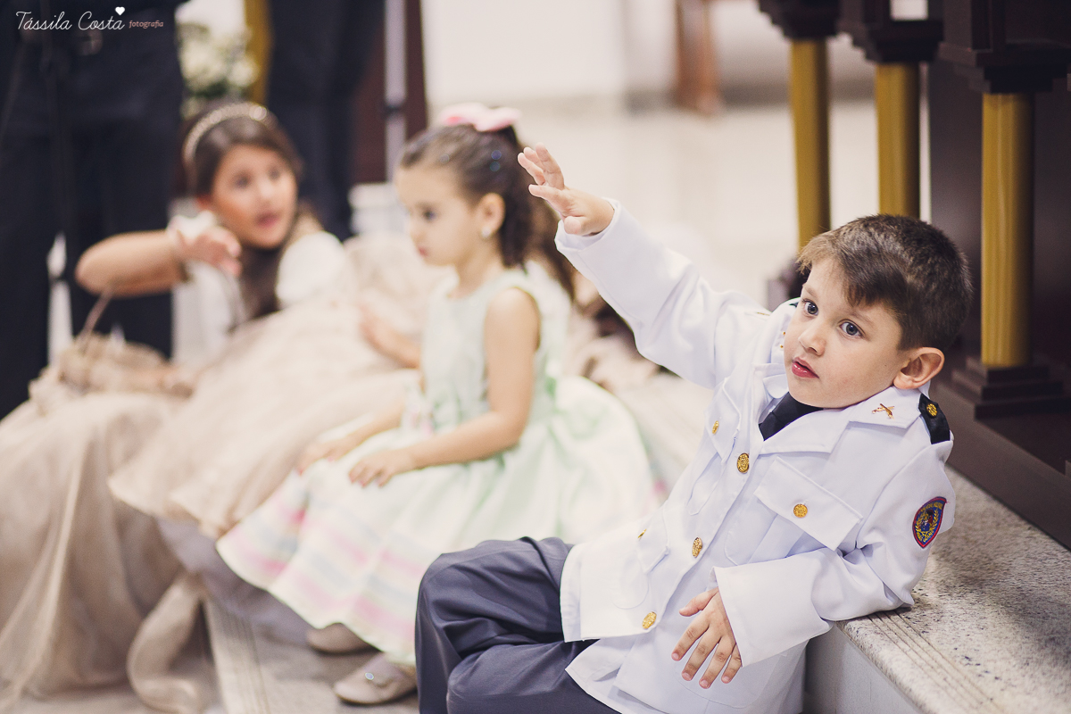 fotos de casamento realizado em Guarapari, litoral do Espírito Santo, sítio dos sonhos para fazer festa de casamento em Guarapari, noivos lindos e apaixonados, fotografia de casamento vitória es
