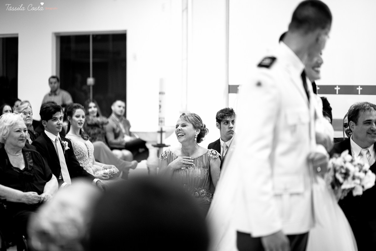 fotos de casamento realizado em Guarapari, litoral do Espírito Santo, sítio dos sonhos para fazer festa de casamento em Guarapari, noivos lindos e apaixonados, fotografia de casamento vitória es