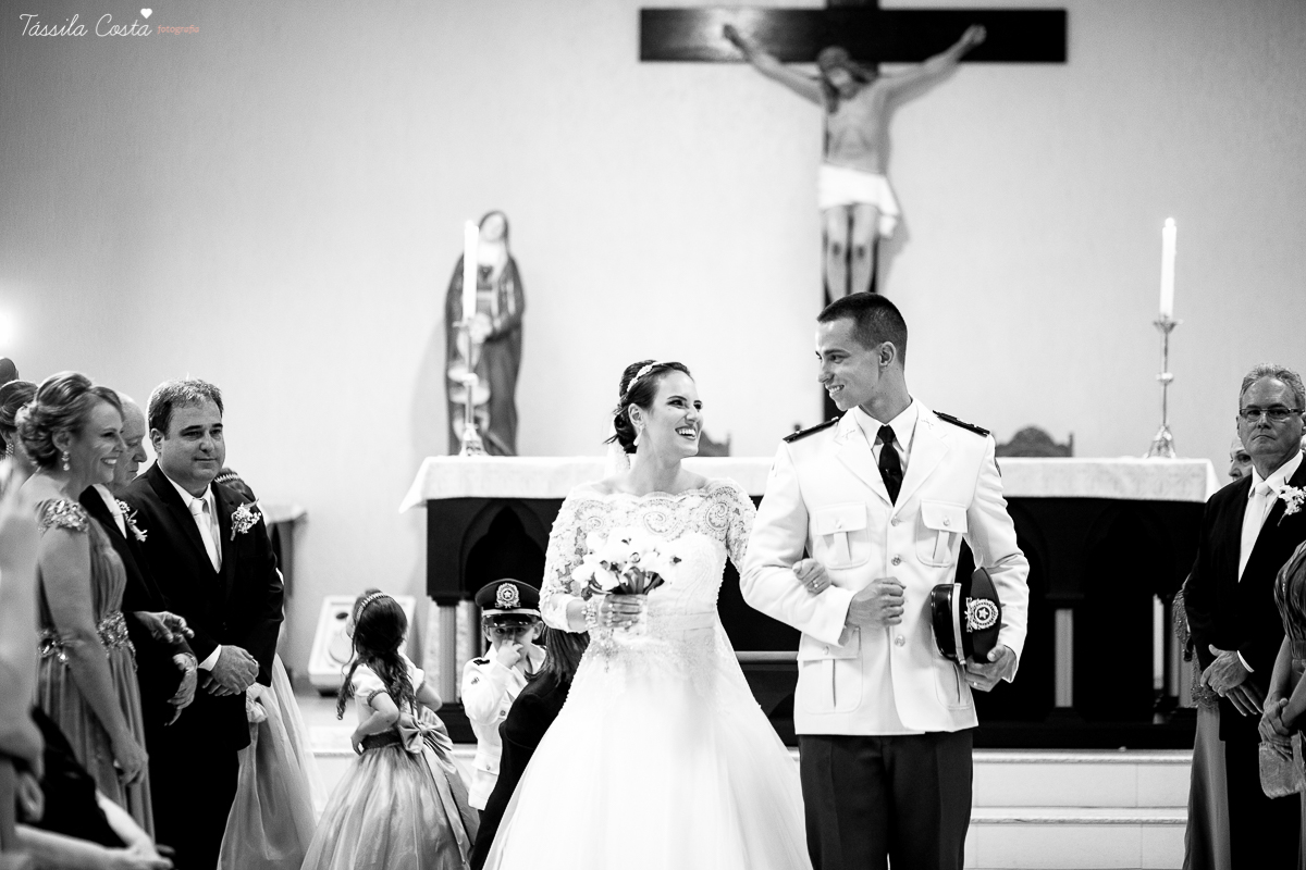 fotos de casamento realizado em Guarapari, litoral do Espírito Santo, sítio dos sonhos para fazer festa de casamento em Guarapari, noivos lindos e apaixonados, fotografia de casamento vitória es