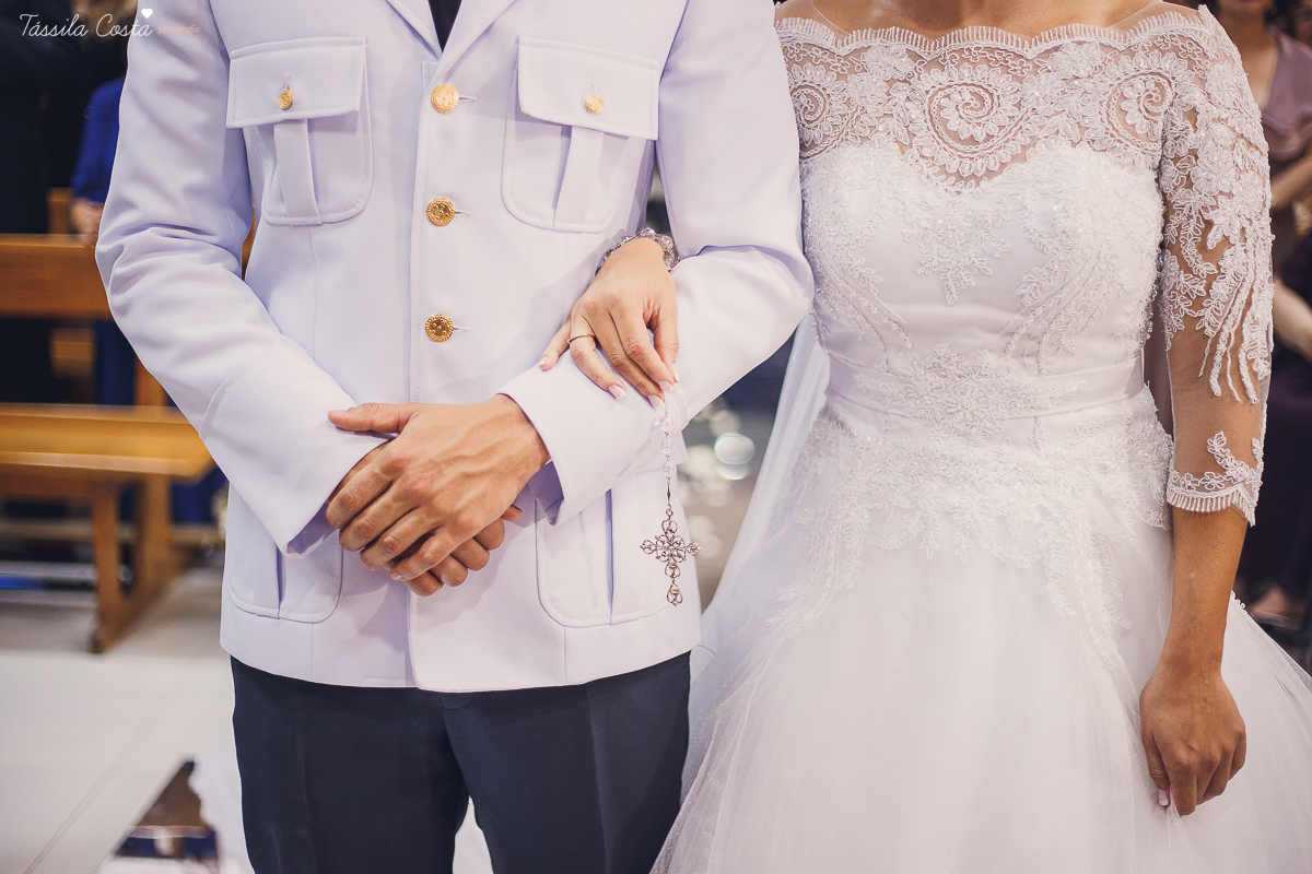 fotos de casamento realizado em Guarapari, litoral do Espírito Santo, sítio dos sonhos para fazer festa de casamento em Guarapari, noivos lindos e apaixonados, fotografia de casamento vitória es