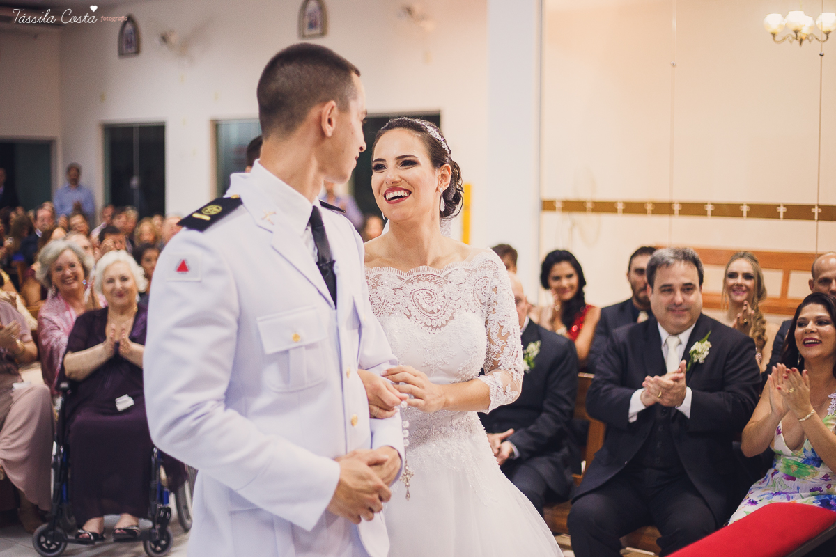 fotos de casamento realizado em Guarapari, litoral do Espírito Santo, sítio dos sonhos para fazer festa de casamento em Guarapari, noivos lindos e apaixonados, fotografia de casamento vitória es