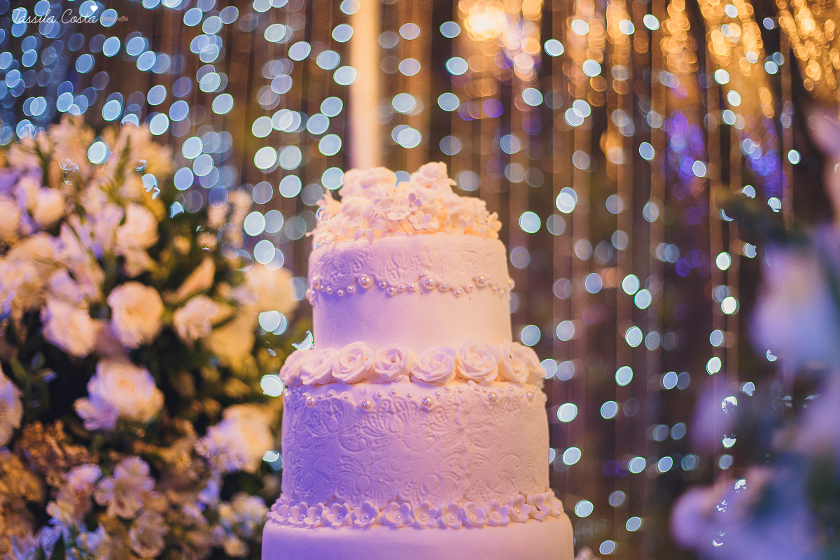 fotos de casamento realizado em Guarapari, litoral do Espírito Santo, sítio dos sonhos para fazer festa de casamento em Guarapari, noivos lindos e apaixonados, fotografia de casamento vitória es