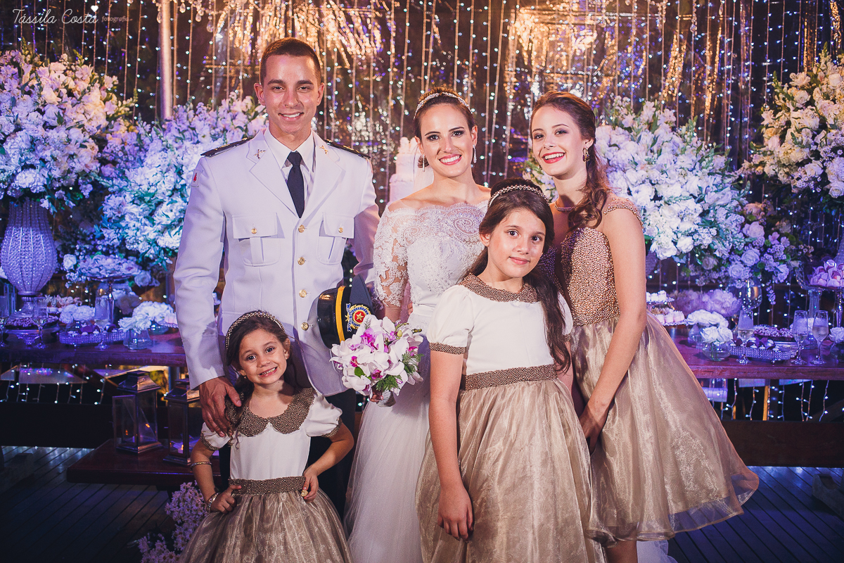 fotos de casamento realizado em Guarapari, litoral do Espírito Santo, sítio dos sonhos para fazer festa de casamento em Guarapari, noivos lindos e apaixonados, fotografia de casamento vitória es