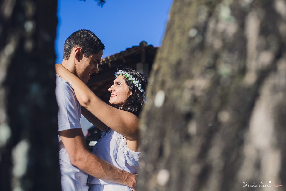 foto de casal em vitoria, fotografo de casal em vitoria, foto de casal em vila velha, fotografo de casal es, tassila costa, tassila costa fotografia, casamento no espirito santo, ensaio externo no espirito santo, ensaio externo no campo, ilha do frade, il