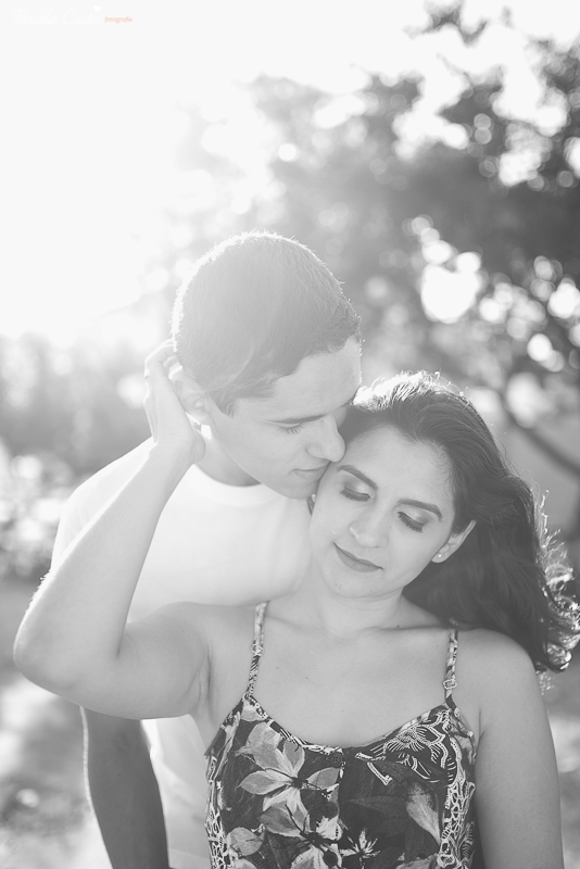 foto de casal em vitoria, fotografo de casal em vitoria, foto de casal em vila velha, fotografo de casal es, tassila costa, tassila costa fotografia, casamento no espirito santo, ensaio externo no espirito santo, ensaio externo no campo, ilha do frade, il