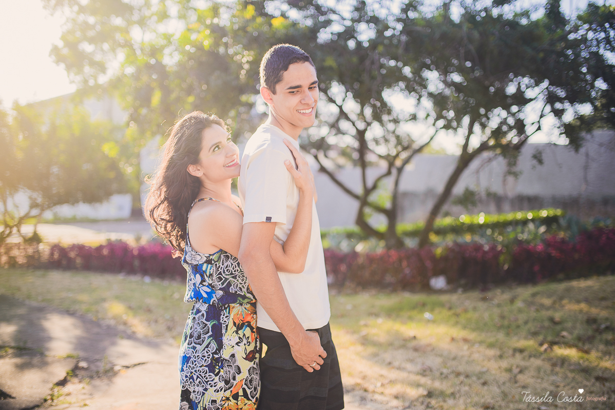 foto de casal em vitoria, fotografo de casal em vitoria, foto de casal em vila velha, fotografo de casal es, tassila costa, tassila costa fotografia, casamento no espirito santo, ensaio externo no espirito santo, ensaio externo no campo, ilha do frade, il