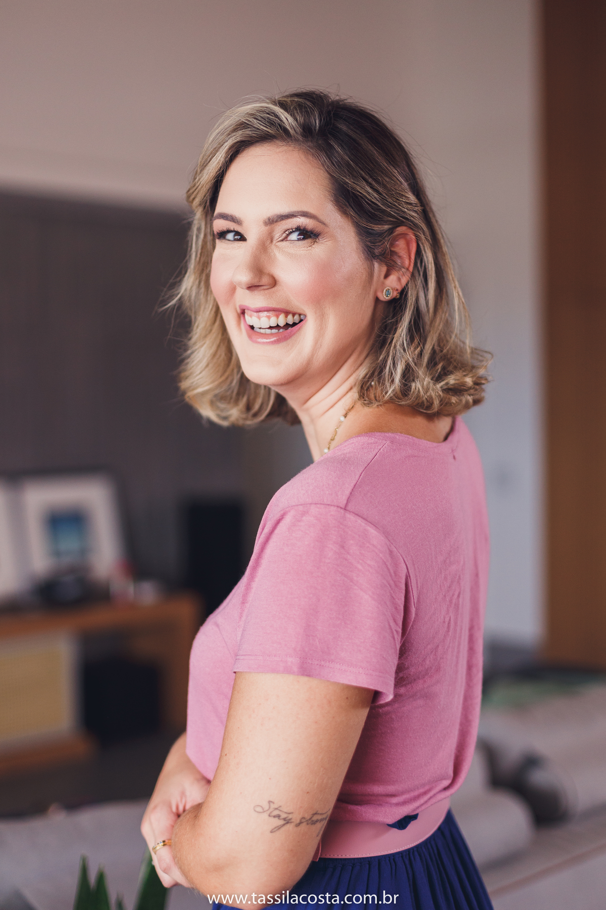 Fotos para atualização de portfólio, profissão consultoria de imagem, fotos para usar no Instagram, poses para consultoras de imagem, consultoria de imagem no ES, Tatiana Arruda, fotos para atualizar o instagram, Vila Velha 