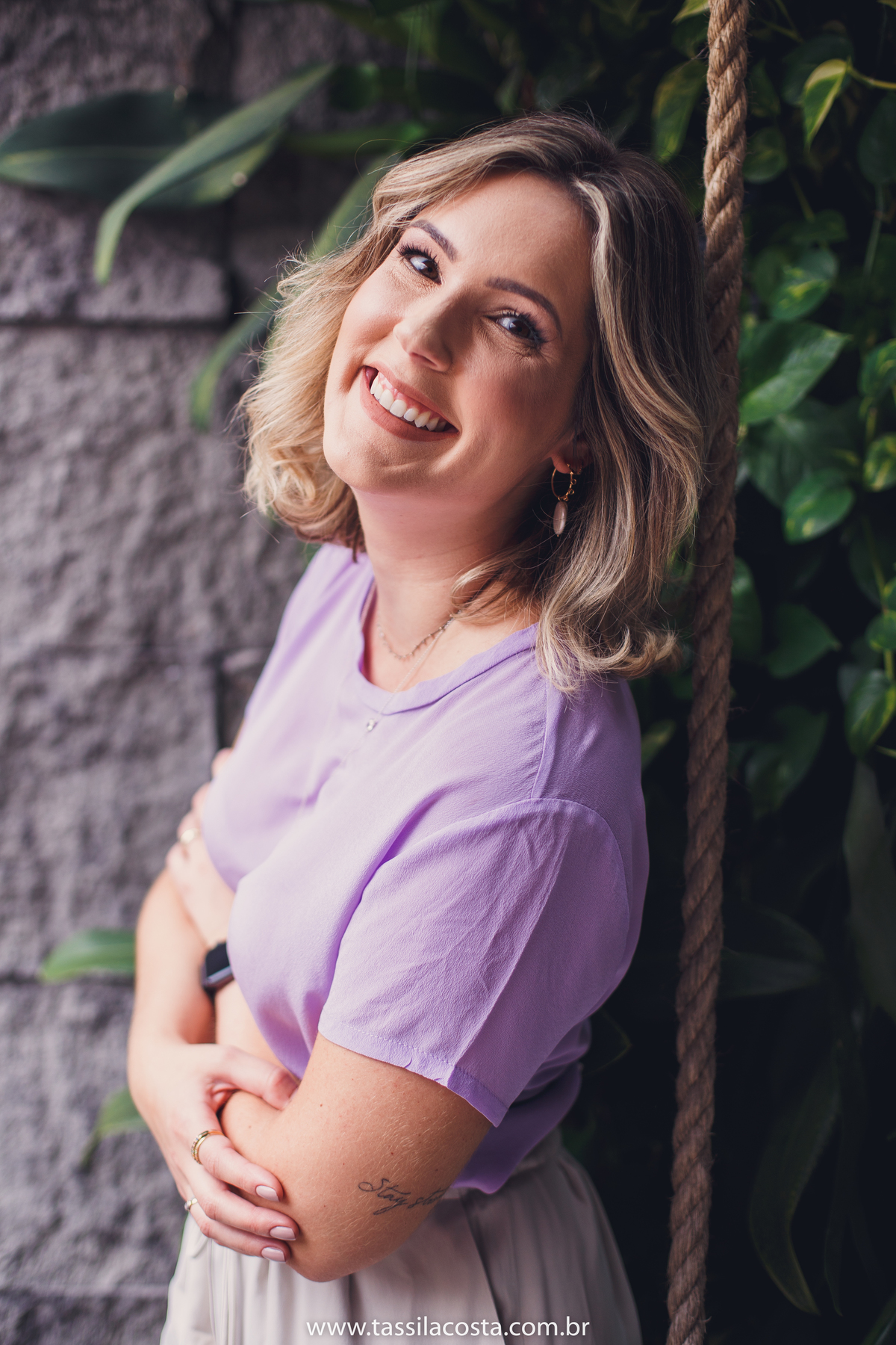 Fotos para atualização de portfólio, profissão consultoria de imagem, fotos para usar no Instagram, poses para consultoras de imagem, consultoria de imagem no ES, Tatiana Arruda, fotos para atualizar o instagram, Vila Velha 