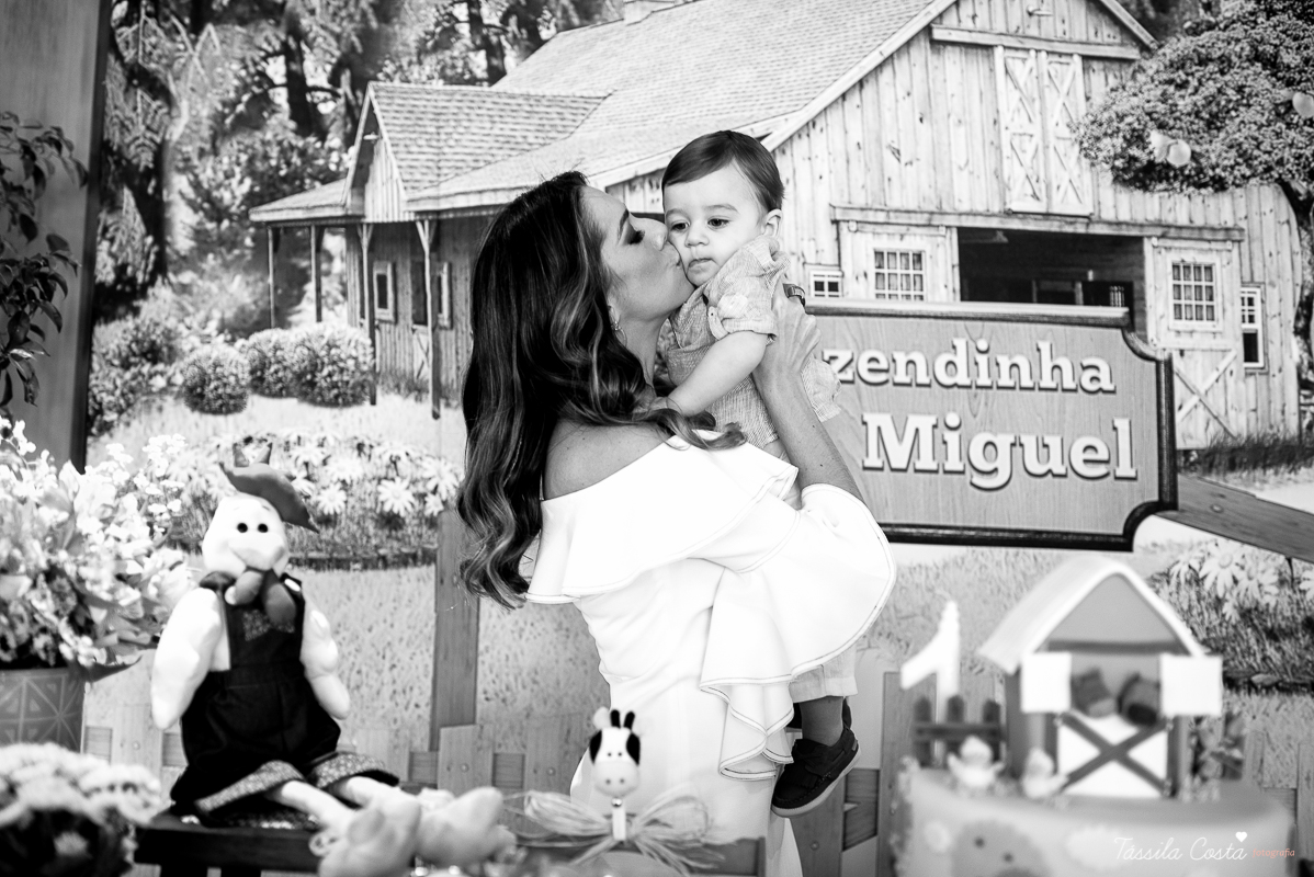 Festa linda para o Miguel, no Hotel Senac Ilha do Boi, 1 ano muito feliz, festa no tema fazendinha, decoração Ipê Amarelo by Leticia, mãe dentista Alice Sarcinelli