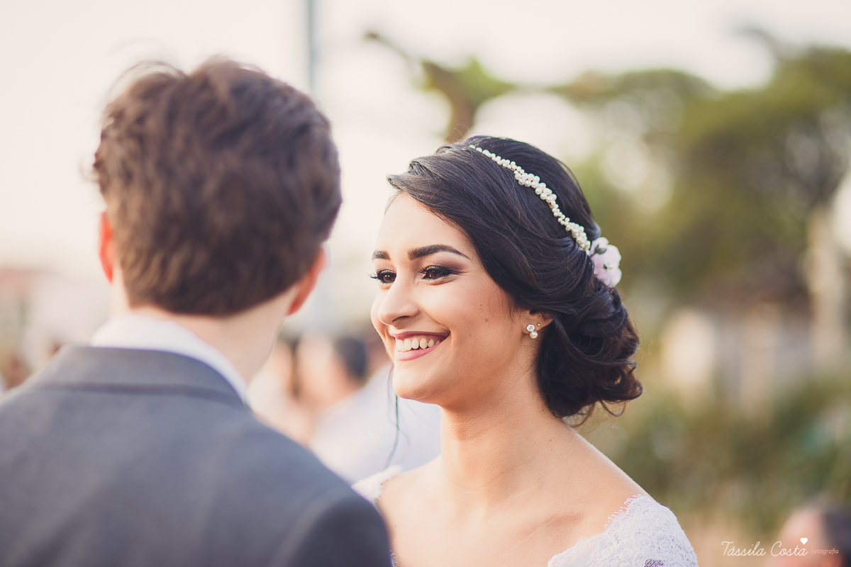 fotos de inspiração para casamento na praia, durante o dia, em Serra ES, Manguinhos, fotos de casamento dos sonhos na praia, Mayara e Allan, casamento durante a luz do dia, fotos de casamento na praia