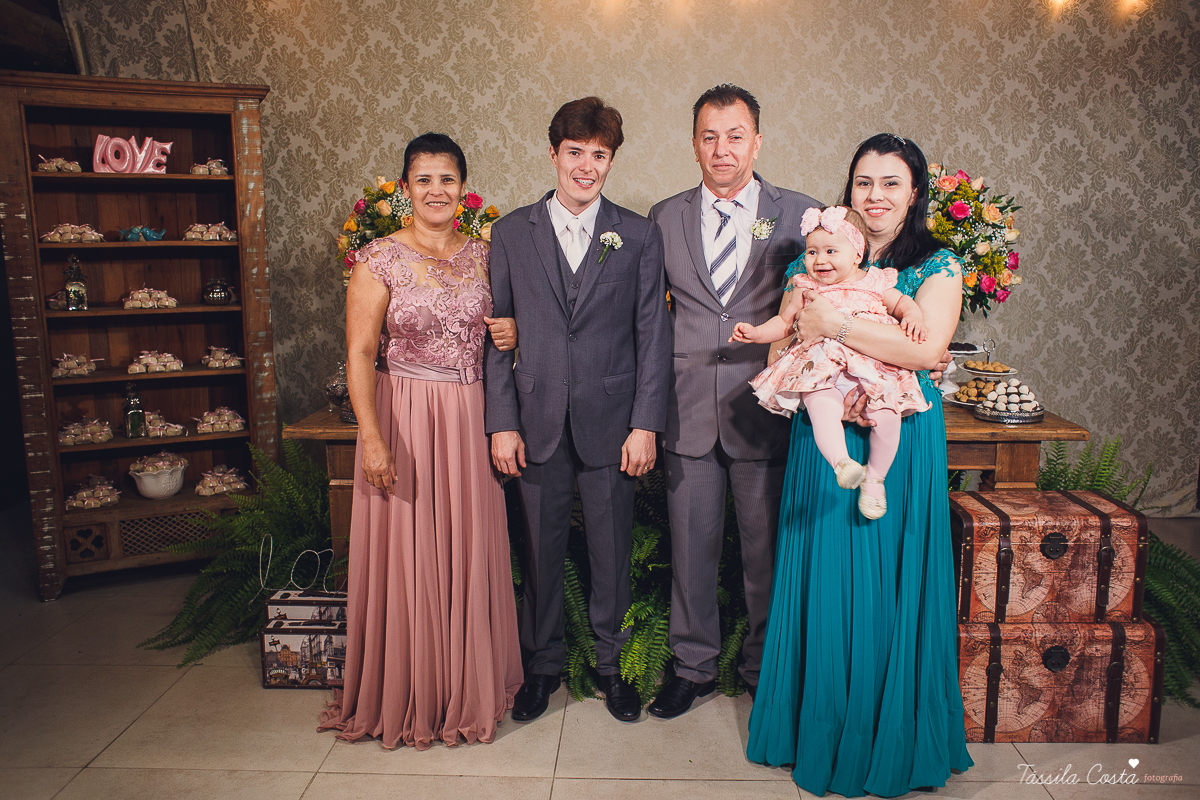 fotos de inspiração para casamento na praia, durante o dia, em Serra ES, Manguinhos, fotos de casamento dos sonhos na praia, Mayara e Allan, casamento durante a luz do dia, fotos de casamento na praia