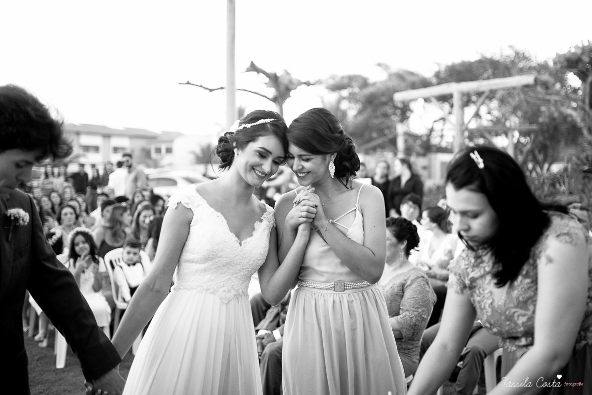 fotos de inspiração para casamento na praia, durante o dia, em Serra ES, Manguinhos, fotos de casamento dos sonhos na praia, Mayara e Allan, casamento durante a luz do dia, fotos de casamento na praia
