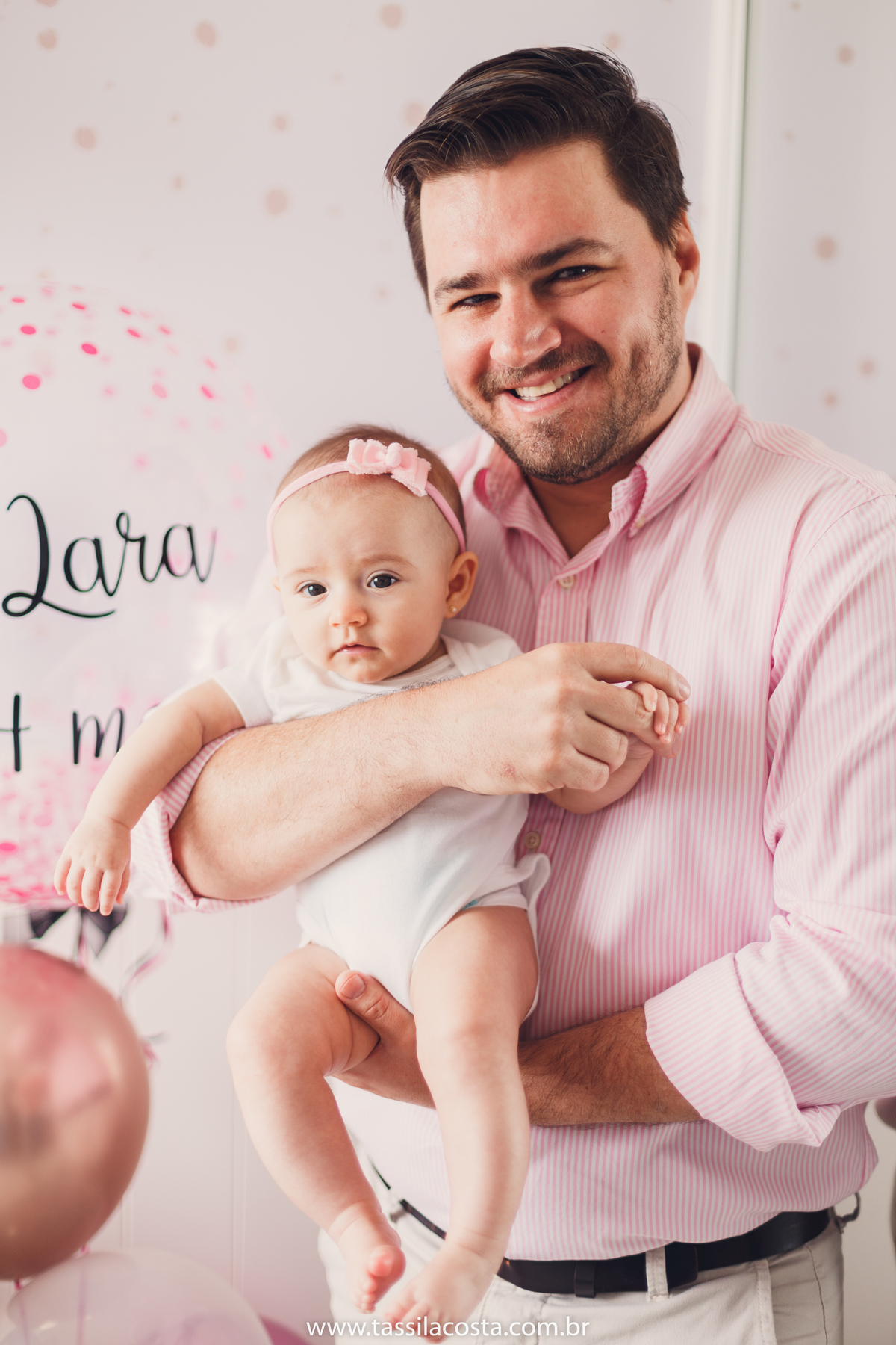 Lara 4 meses, bebê linda, fotos feitas em casa, ensaio de acompanhamento mensal, fotos mensais, Tássila Costa fotografia, fotos em Vitória ES
