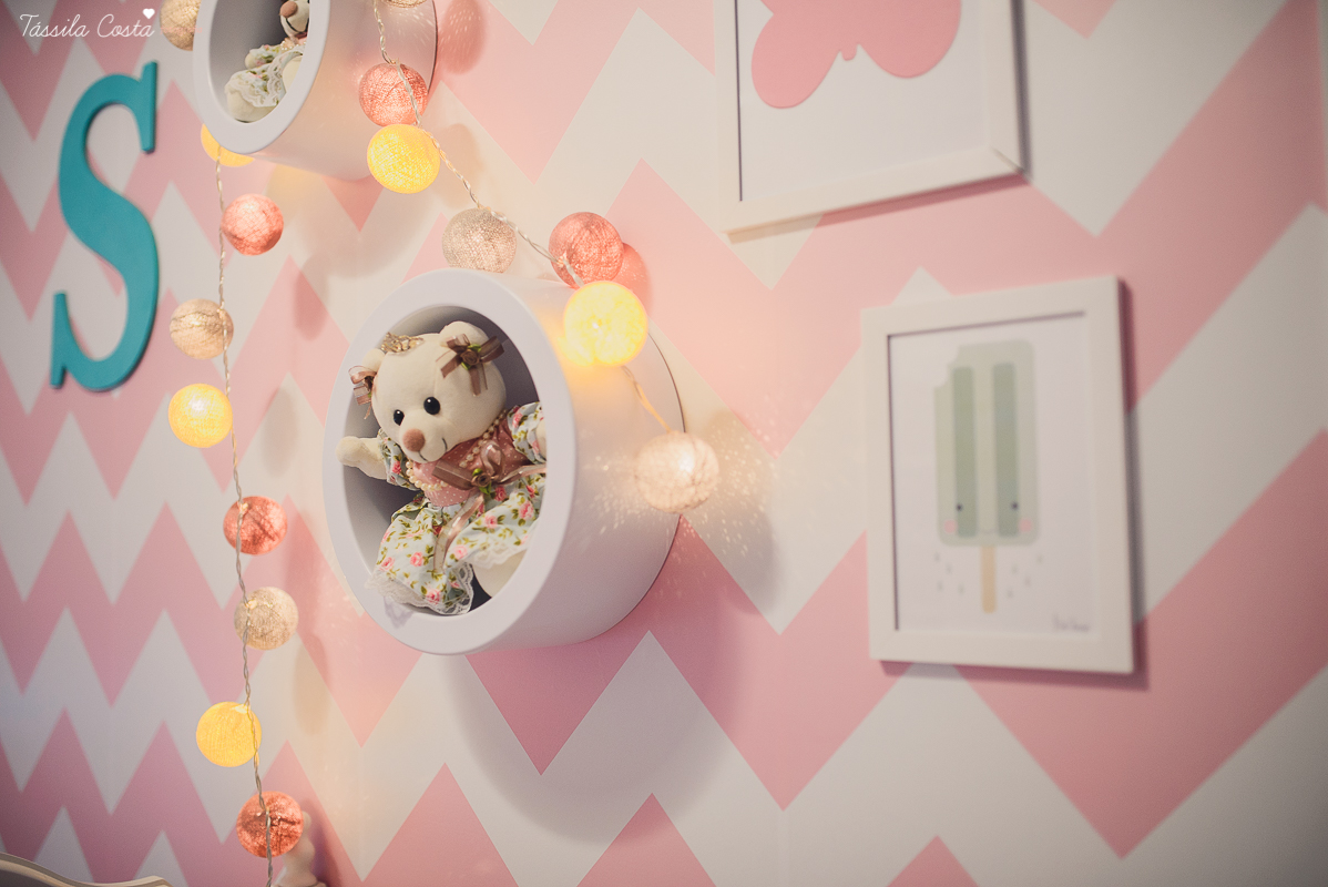 fotos em vila velha, es, de acompanhamento mensal de bebês, quarto lindo da bebê sofia, fotos na praia de itaparica, ensaio família em casa, fotos dentro do apartamento