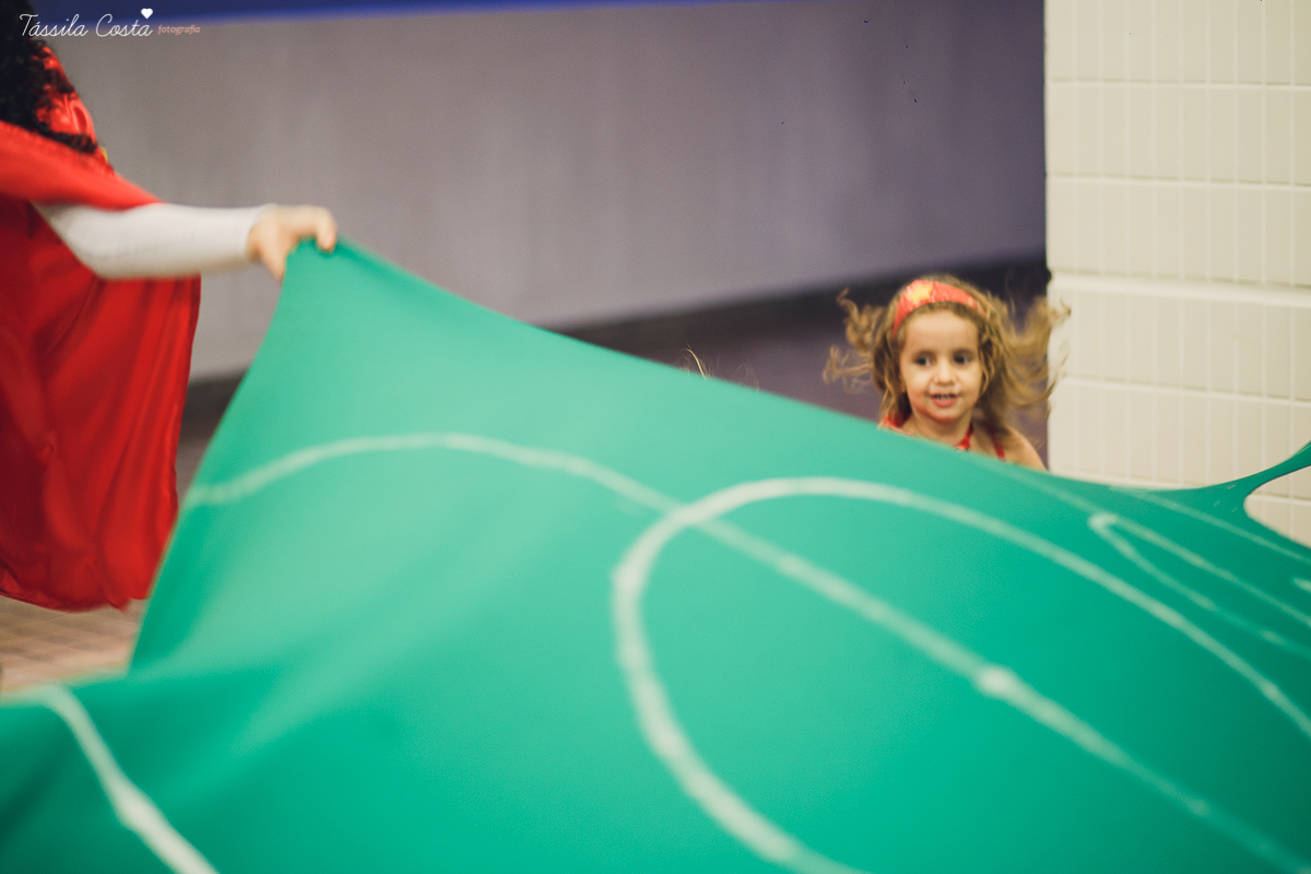 festa no tema mulher maravilha, fotografada e filmada em vitória es, filmagem de aniversário infantil em vitoria es, clipe da festa, filmagem e fotografia de casamento em vila velha