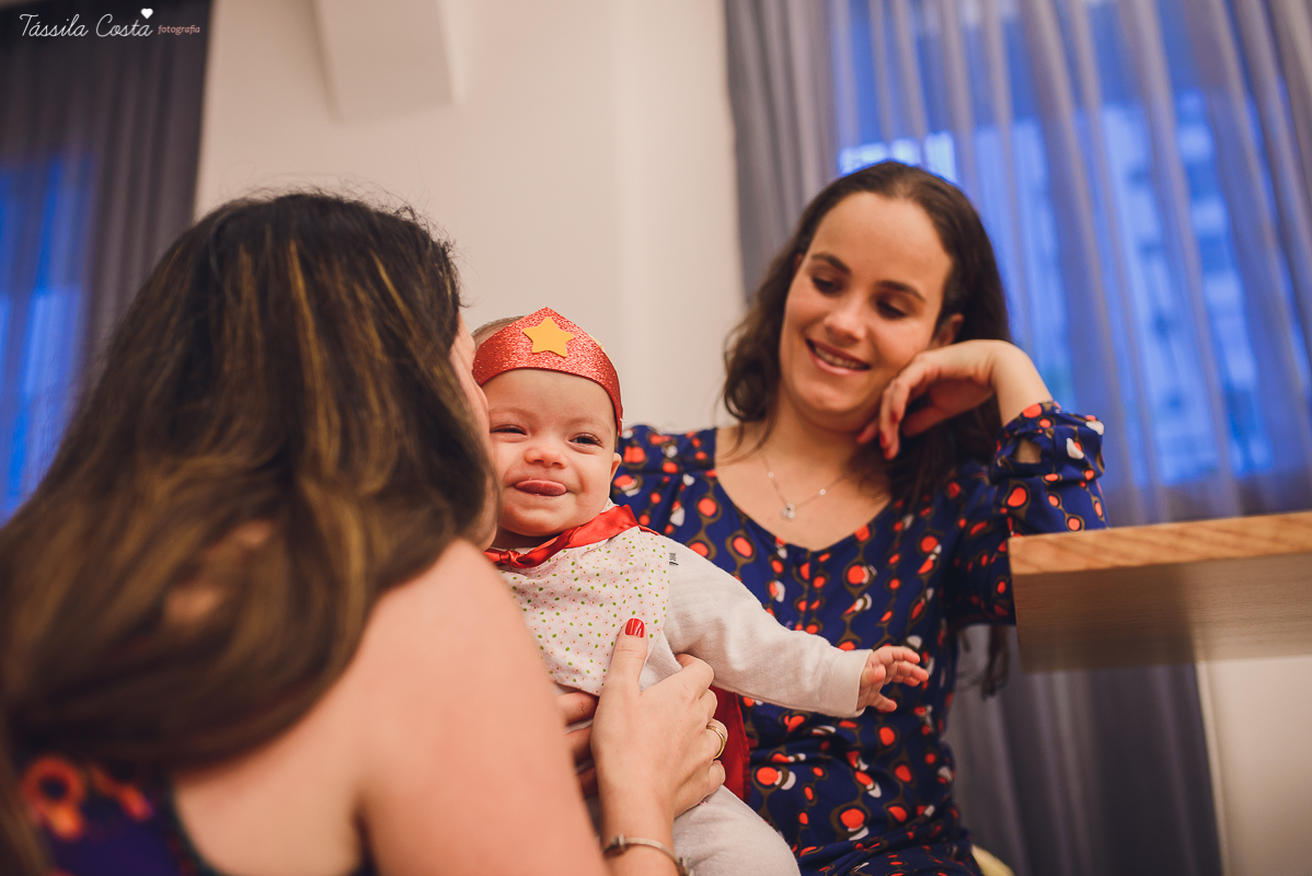 festa no tema mulher maravilha, fotografada e filmada em vitória es, filmagem de aniversário infantil em vitoria es, clipe da festa, filmagem e fotografia de casamento em vila velha