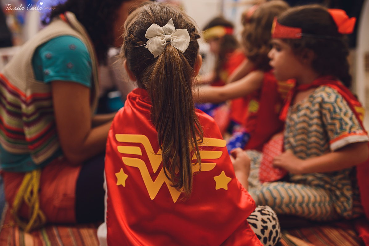 festa no tema mulher maravilha, fotografada e filmada em vitória es, filmagem de aniversário infantil em vitoria es, clipe da festa, filmagem e fotografia de casamento em vila velha