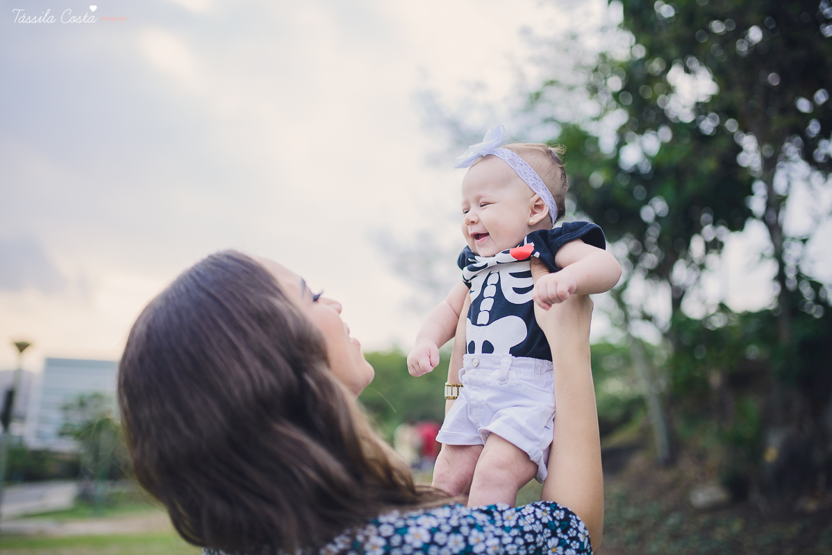 tassila costa, tassila fotografia, tassila costa fotografia, tassilacfotografia, ensaio da valentina, fotos criativas, 3 meses do bebe, 3 meses, Pedra da Cebola, espirito santo, foto de familia, bebe linda, bebe fotogenica, foto linda, amores, pai e mae, 