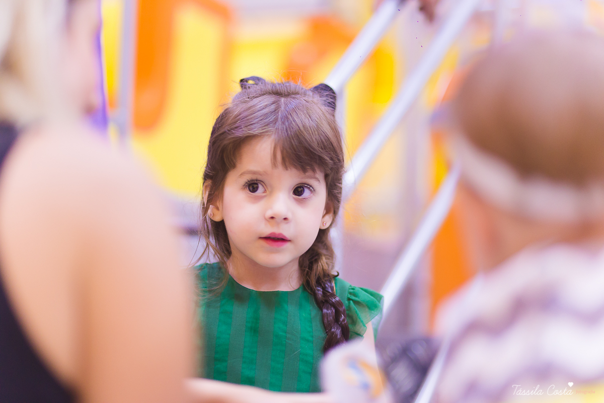 aniversário dos sonhos em vila velha es, buffet e cerimonial infantil em vila velha Catavento, rodovia do sol, praia de itaparica, tema frozen, luisa 3 anos, decoracao de aniversario de menina