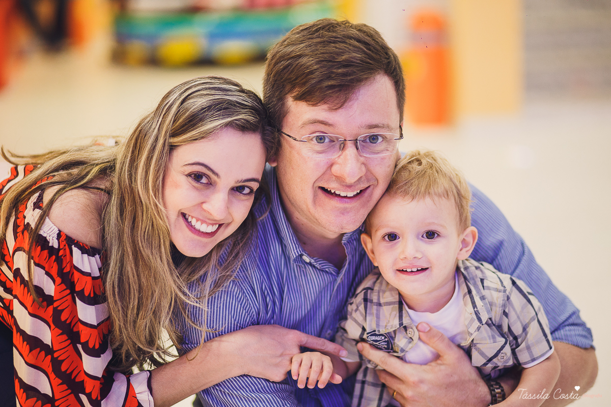 aniversário dos sonhos em vila velha es, buffet e cerimonial infantil em vila velha Catavento, rodovia do sol, praia de itaparica, tema frozen, luisa 3 anos, decoracao de aniversario de menina